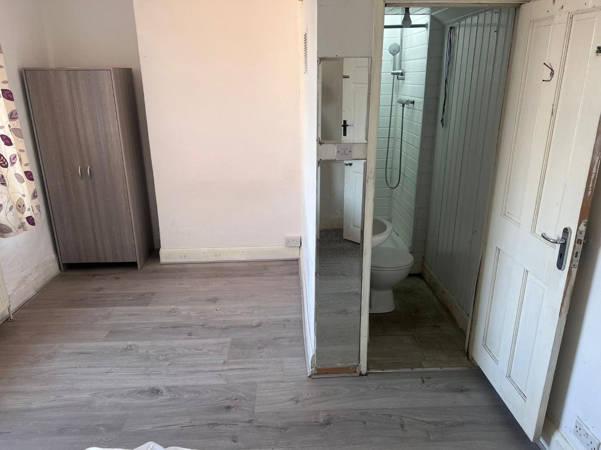 Appartamento Private Flat In Hounslow Esterno foto